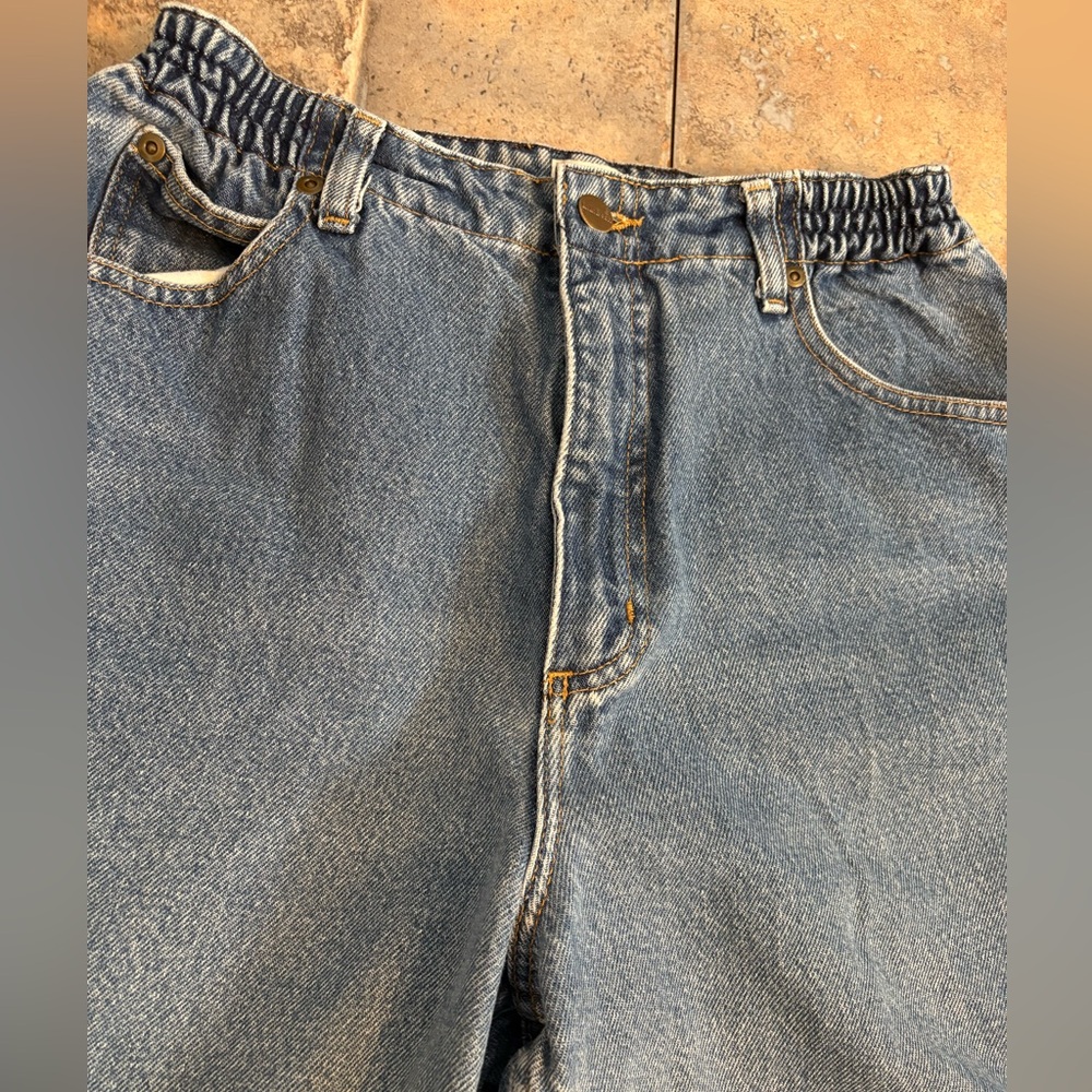 LL Bean women’s classic original fit jeans - Picture 2 of 14